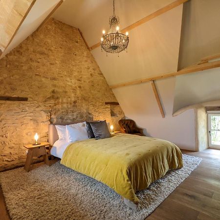 Maison Typique Bretonne Avec Toit De Chaume Camors Luaran gambar
